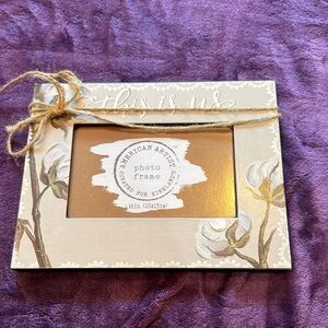 Kirklands Cream and Gold Floral Picture Frame
